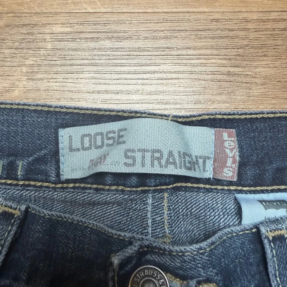 Levis levi 569